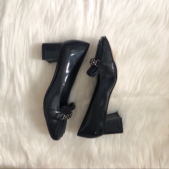 Tahari Loafer Heel Pump - Picture 3 of 5